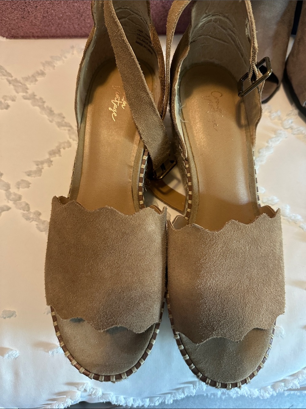 Crown vintage shoes 8.5